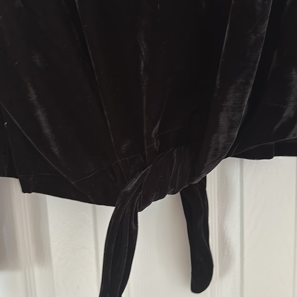 RDI velour round neck top - Picture 5 of 5